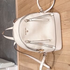Michael Kors Brooklyn Backpack Light Cream